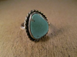 Vintage Sterling Silver & Turquoise Ring,  Unsigned,  Size 6,  5.  7g