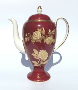 Vintage Wedgwood Porcelain - Ruby Tonquin Pattern Coffee Pot - Lovely 3