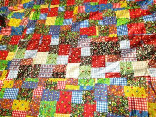 Vintage Patchwork Calico Cheater Quilt Fabric Yardage Primary Colors 2.  5 x 90 w 3