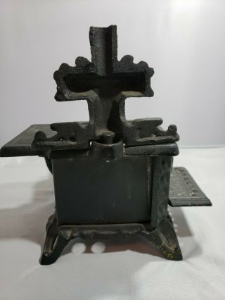 Vintage Queen Cast Iron Mini Toy Stove Oven Doll House 5