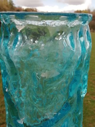 Mid Century Vintage Turquoise Round Blue Glass Tree Trunk Textured Vase 1960 ' s 2