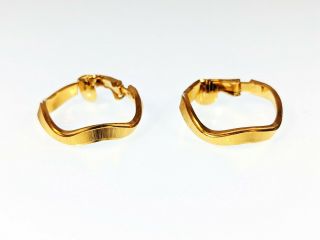 Lovely Vintage Gold Tone Hoop Clip on Earrings Jewellery by Trifari 6