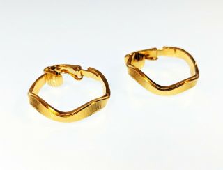 Lovely Vintage Gold Tone Hoop Clip on Earrings Jewellery by Trifari 7