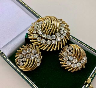 Vintage Jewellery Signed Crown Trifari Clear Crystal Brooch/earrings Set