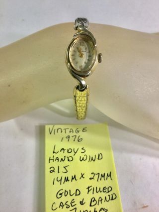 Vintage 1976 Ladys Bulova Gold Filled Case And Band Running 14mm By 27mm 21j