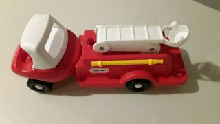 Vintage Little Tikes Toddle Tots Fire Truck 0671 No People Or Dog.