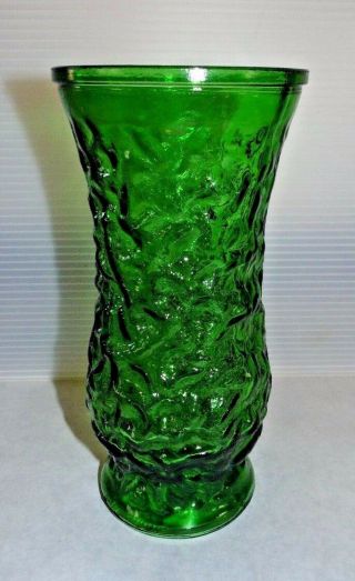 Mid Century Vintage Hoosier Glass Emerald Green Crinkle Glass Flower Vase 8.  5 "