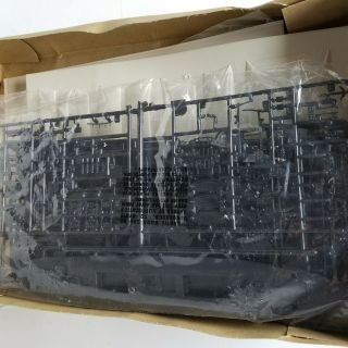 Vintage 1979 Revell Cutty Sark and USS Constitution models. 7