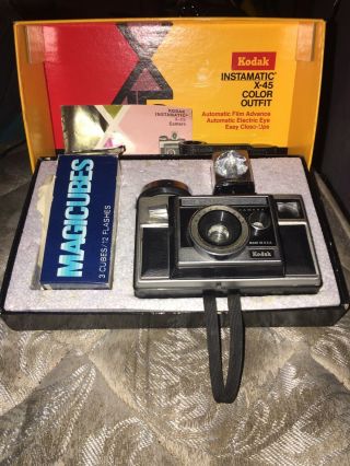 Kodak Instamatic X - 45 Color Outfit With Box And 3 Flash Cubes