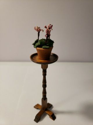 Dollhouse Miniature Artisan Stand And Vintage Molded Flowers In Pot