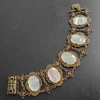 Vintage 1940s 50s Brass Tone Floral Mother Of Pearl Shell Bracelet Pretty U52