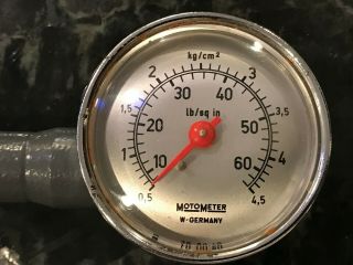 Vintage Motometer tire pressure gauge in case - W.  Germany 3
