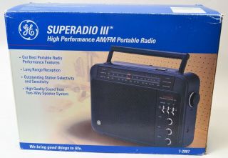 Ge Superadio Iii High Performance Long Range Am/fm Portable Radio Opened