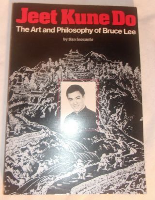 Jeet Kune Do The Art And Philosophy Of Bruce Lee 1976 Edition Paper Back Book
