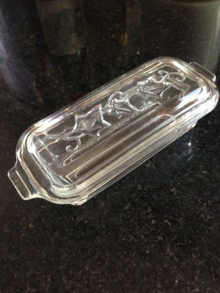 Vintage 2pc Clear Glass Covered Butter Dish With Vine Leaves English Ivy Leaf