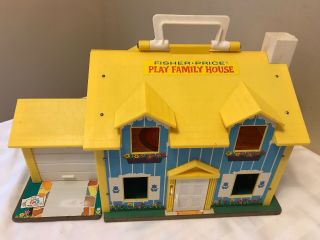 Vtg Fisher Price Little People Play Family Yellow House 952