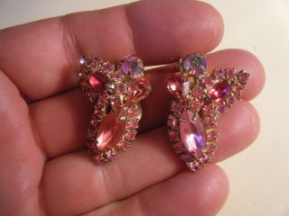 1960s Vintage Weiss Earrings (clip) - Lovely Pink Stones 1 " Matching Halves Tt