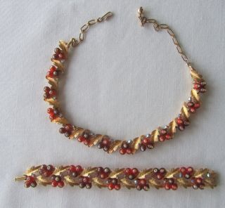 Vintage Bsk Set Of Necklace With Bracelet With Orange And Brown Lucite