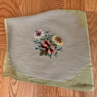 Vintage Pretty Bucilla Floral Pillow Top Chair Seat Completed Needlepoint 2