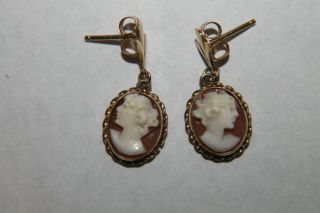 Vintage Solid 14K Yellow Gold Carved Shell Cameo Earrings Pierced 2
