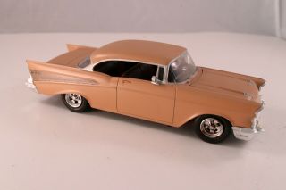 Vintage 1957 Chevy Hardtop 1:25 Built Model Car Kit Painted Junkyard