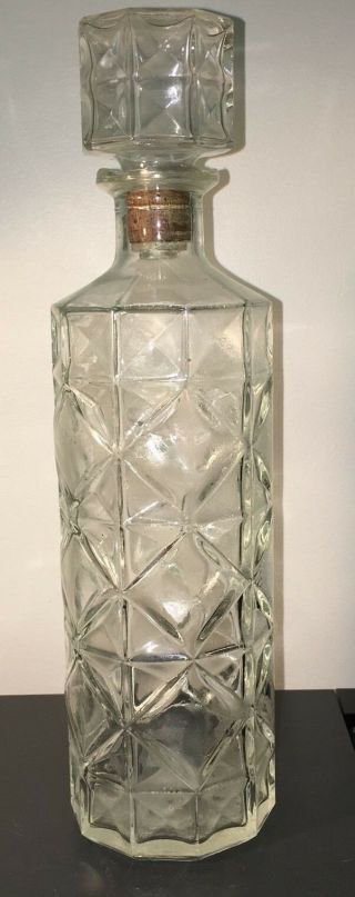 Vintage Octagonal Shaped Decorative Clear Glass Whiskey/spirits Decanter