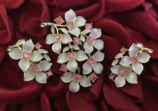 Vintage Sarah Coventry Brooch And Clip On Earrings Set - Sparkling Pink/ Lavender