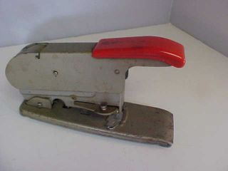 Bates Model C Wire Feed Stapler With Loaded Spool Vintage 40 