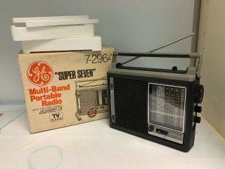 N.  O.  S.  Ge General Electric Multi - Band " Seven " Portable Radio 7 - 2964