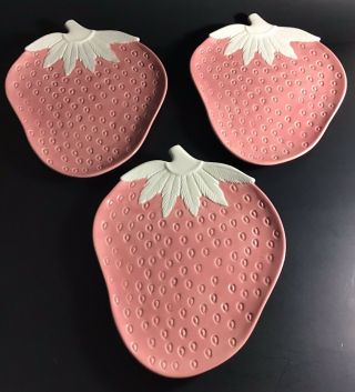 Vintage Pink & White Embossed Strawberry Shaped Figural Plates By Km Palm Beach