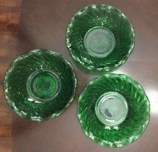 Set Of 3 Vintage Emerald Green Glass Bowls With Scalloped Rim