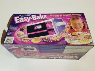 Vintage Easy - Bake Oven With All Parts 2