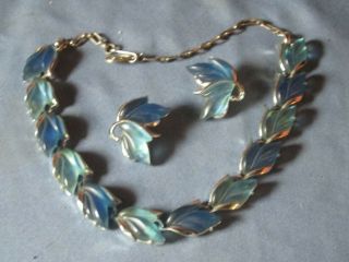 Vintage Silver - Tone Metal Blue Lucite Necklace & Earrings Demi - Parure
