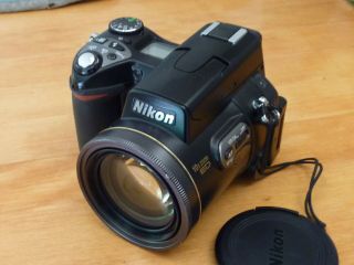 Vintage Classic Nikon Coolpix 8800 E - 8800 8800VR with ED 8.  9 - 89mm 1:2.  8 - 5.  2 lens 3