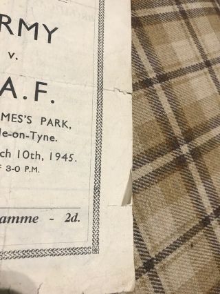 Vintage Army v RAF 1945 St James ' s Park Newcastle football programme (10/3/1945) 2