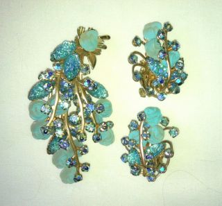 Vintage Unmarked Demi Parure Large Brooch Earrings Aqua Blue And Aurora Borealis