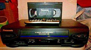 Panasonic PV - V4522 VCR 4 Head W/GE UNIVERSAL REMOTE/AV CABLE & SHREK VHS - 4