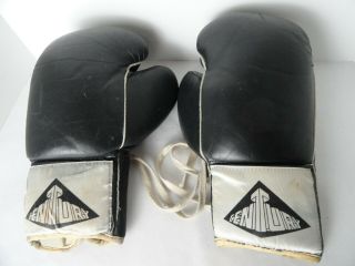 Vintage Boxing Gloves 12oz