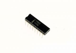 1 Pc.  P4003 Semiconductor Chip Output Expander 4003 Series 16 - Pin Dip