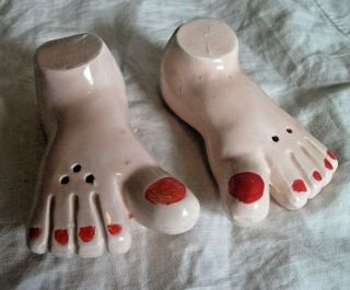 Vintage Bare Feet With Red Painted Toenails Salt And Pepper Shaker Set Japan