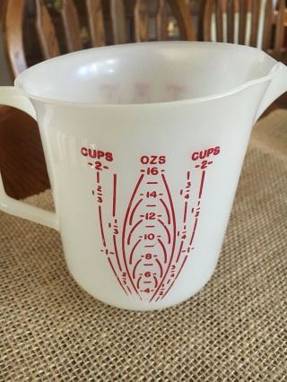 Vintage Tupperware 2 Cup/16oz Measuring Cup 134 - 2 Small Pitcher Red Letters