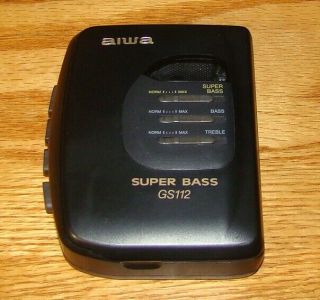 Vintage Aiwa Hs - Gs112 Personal Stereo Cassette Player Walkman Mega Bass