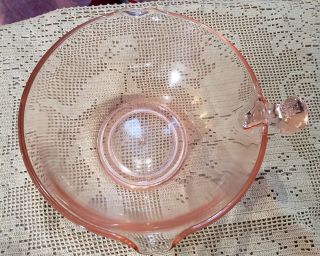 Vintage D&B Co 1930’s Mixing Bowl Pink Depression Glass Knob Handle Two Spouts 2