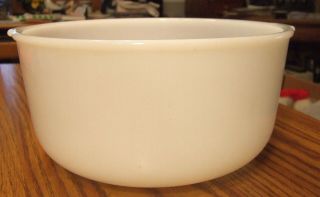 Vintage Sunbeam Mixmaster Glasbake Large Bowl 19cj White Milk Glass