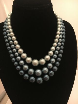Vintage 50 ' s Plastic Pearl Bead Necklace Multi 3 Strand Blue Japan (11) 2