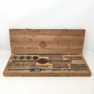 Vintage Greenfield Tap & Die Screw Plate Set Wood Box Complete E3b
