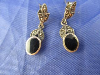 Vintage Sterling Silver Onyx And Marcasite Flower Shaped Dangle Stud Earrings