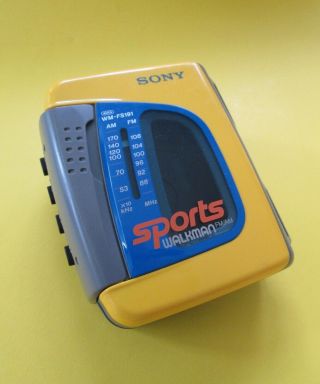 Vtg.  Yellow Sony Sports Walkman Am/fm Radio Cassette Player Wm - Fs 191 Great