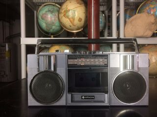 Vintage Hitachi Trk - 6820h Ghettoblaster Boombox Radio Am Fm Tape Cassette Player
