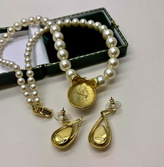 VINTAGE JEWELLERY SIGNED NAPIER FAUX PEARL NECKLACE & EARRINGS 2